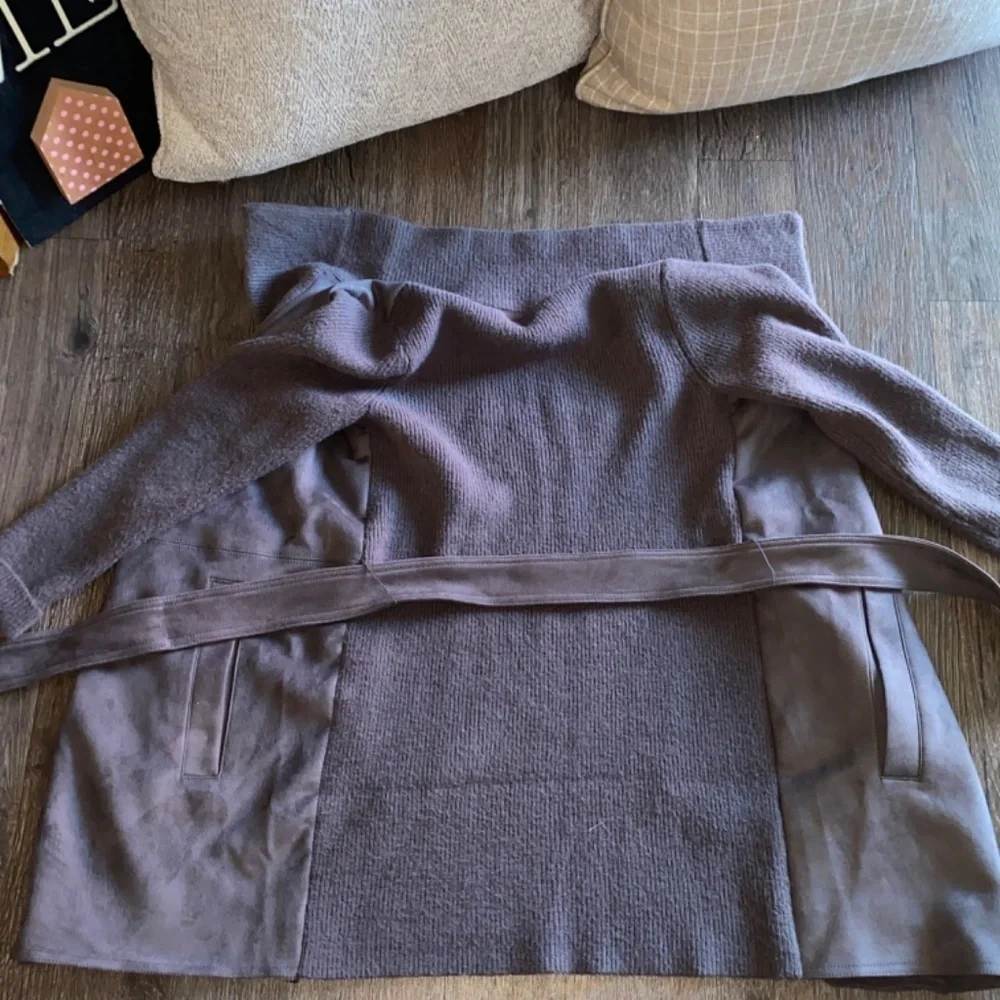 Ann Taylor size small sweater jacket with faux suede cardigan gray